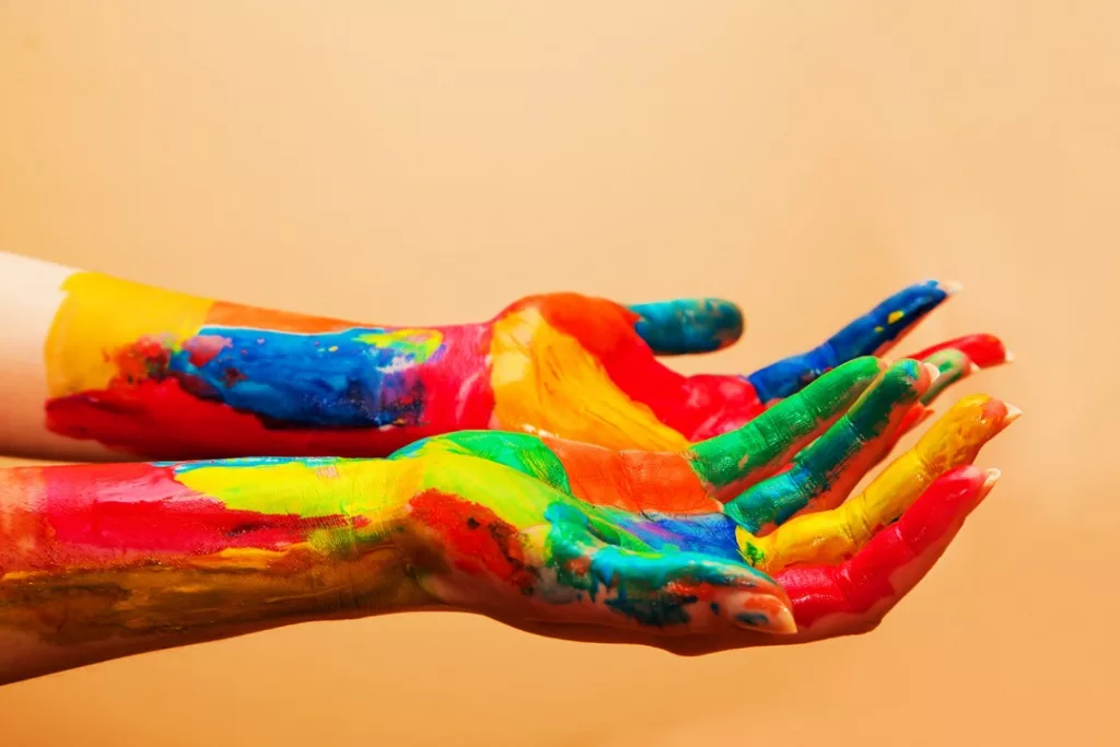 hands-full-colors of Psychology of Colors